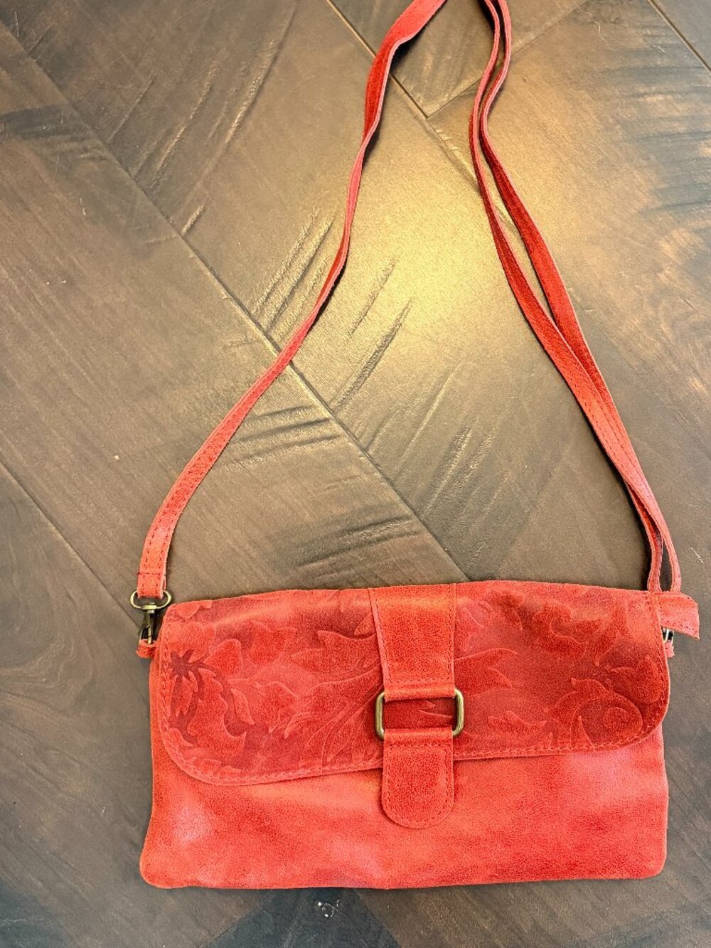 Italian Genuine Leather Red Floral Crossbody Bag – Made in Italy